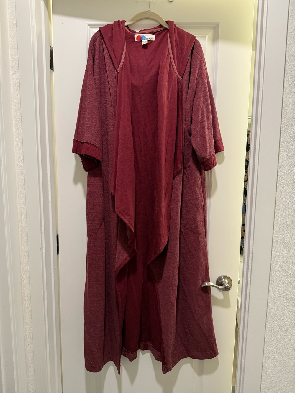 FP Beach Women’s Jet Set Hooded Open-Front Maxi Cardi
Burgundy
